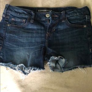 Express shorts